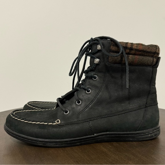 EUC Sperry Top Sider Bootie - Black Suede - Size 9.5 - Picture 3 of 6